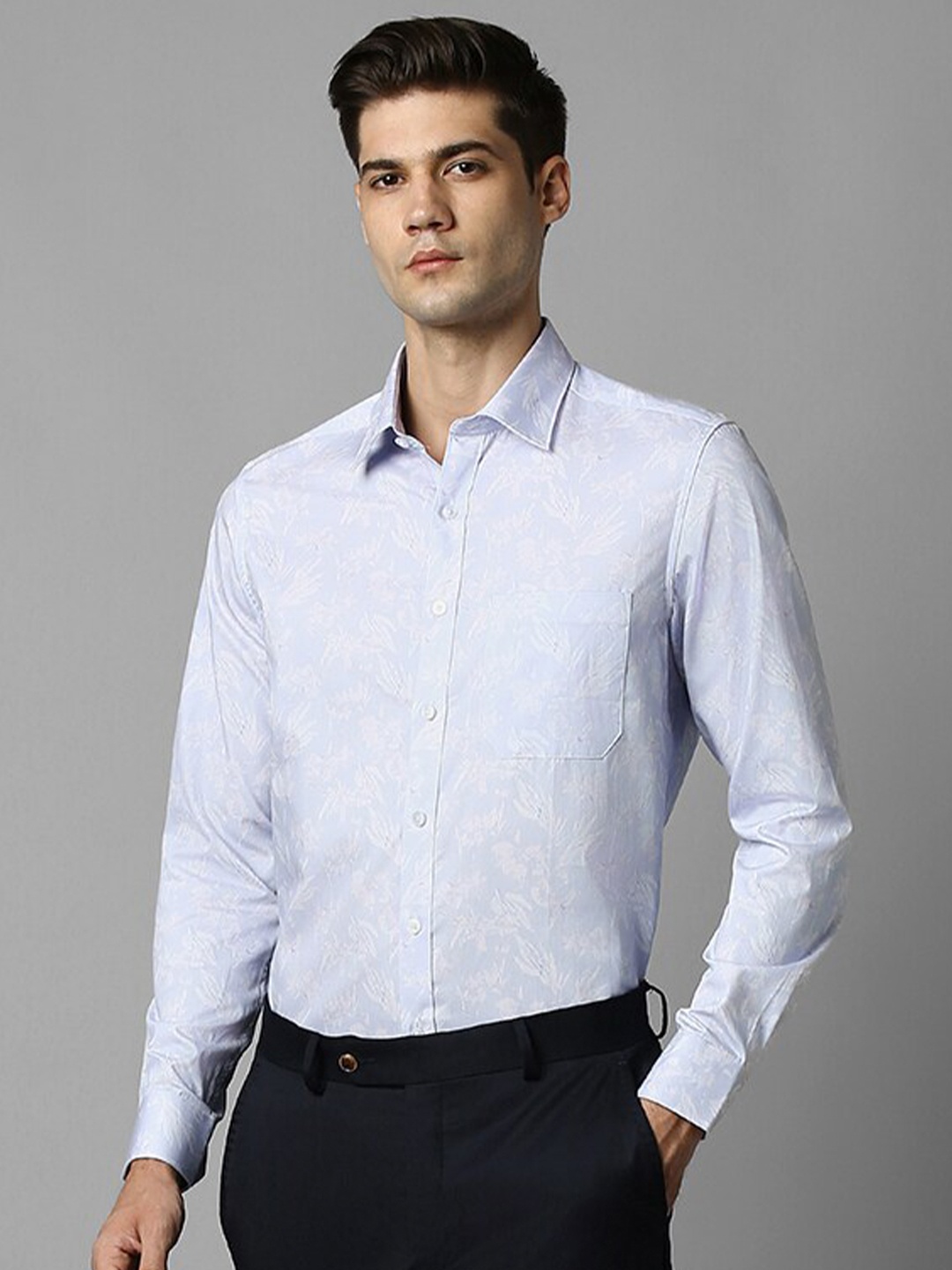 

Louis Philippe Slim Fit Opaque Floral Printed Pure Cotton Formal Shirt, Blue