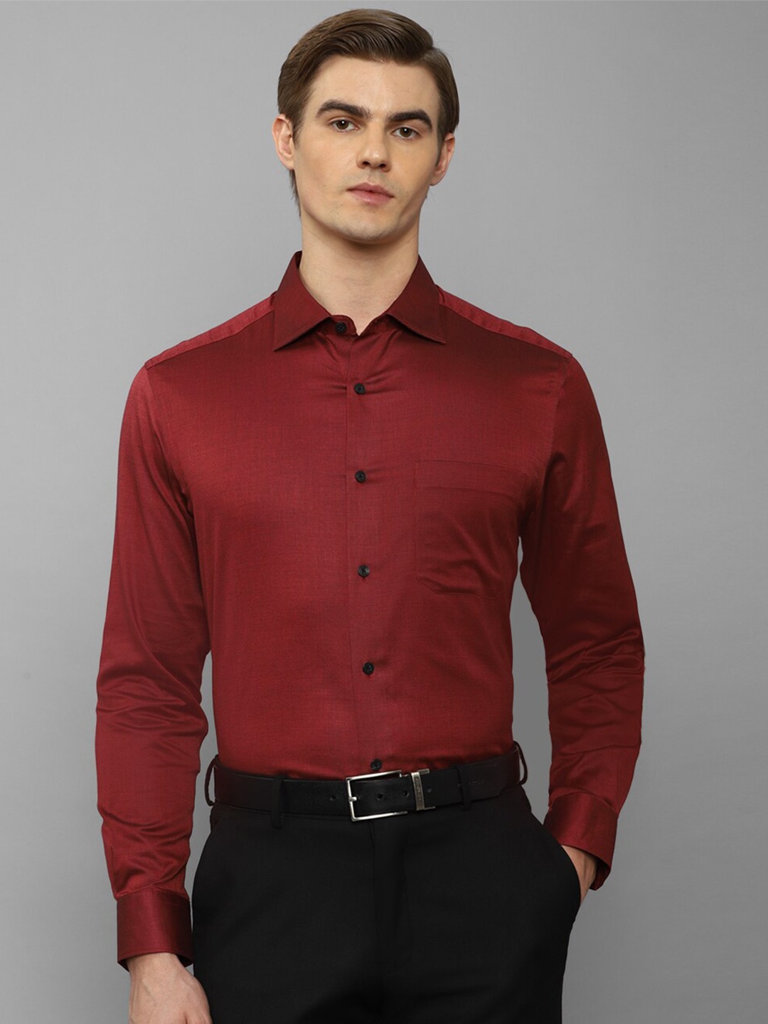 

Louis Philippe Cotton Classic Opaque Formal Shirt, Maroon