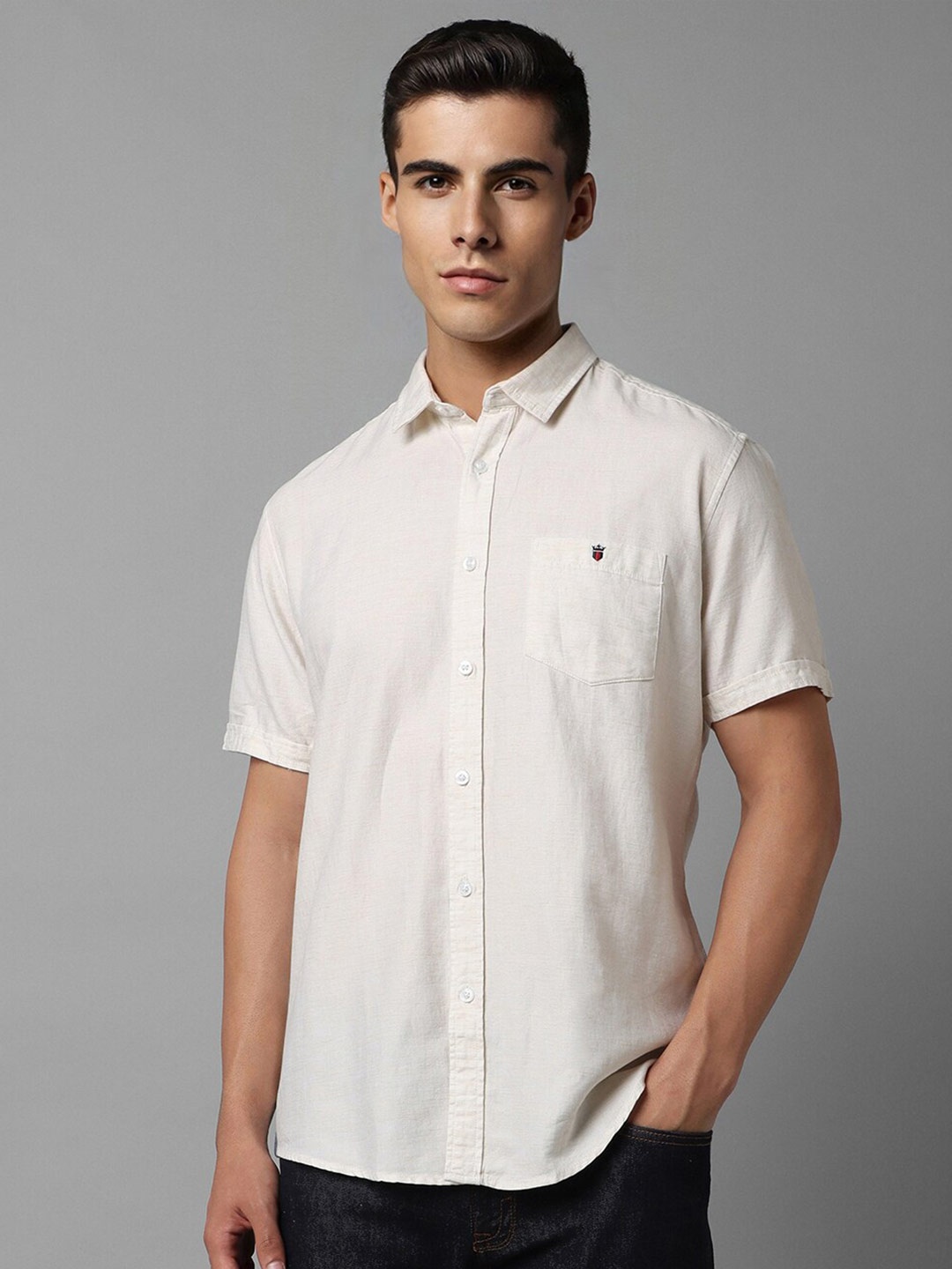 

Louis Philippe Jeans Half Sleeves Slim Fit Cotton Linen Casual Shirt, White