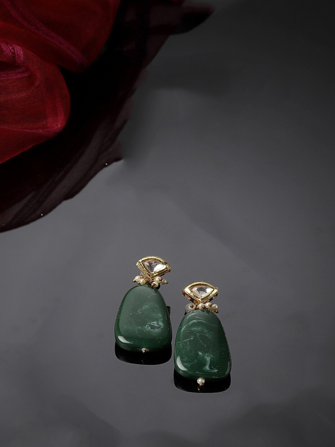 

DUGRISTYLE Gold-Plated Contemporary Drop Earrings