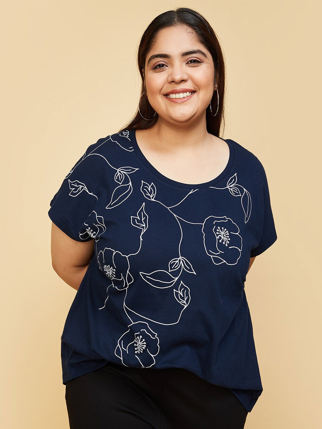 

max Plus Size Floral Printed Extended Sleeves Pure Cotton T-shirt, Navy blue
