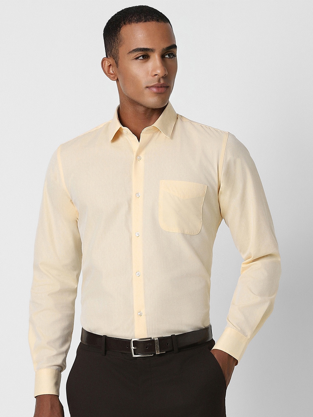 

Peter England Men Yellow Slim Fit Opaque Formal Shirt