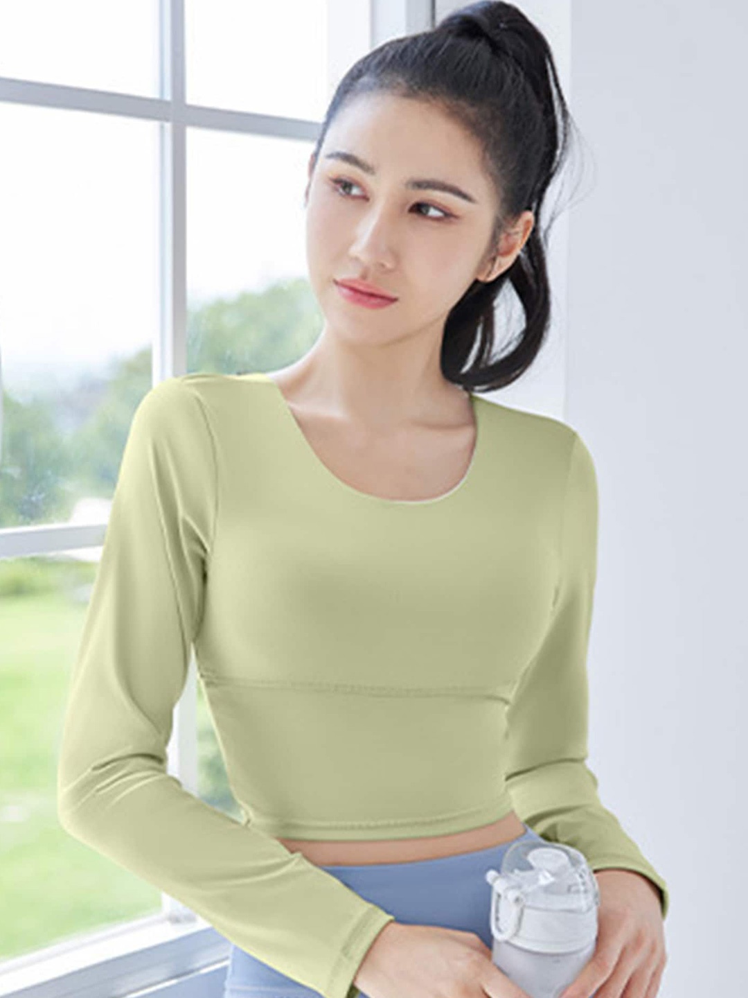 

LULU & SKY Fitted Sports Crop Top, Green