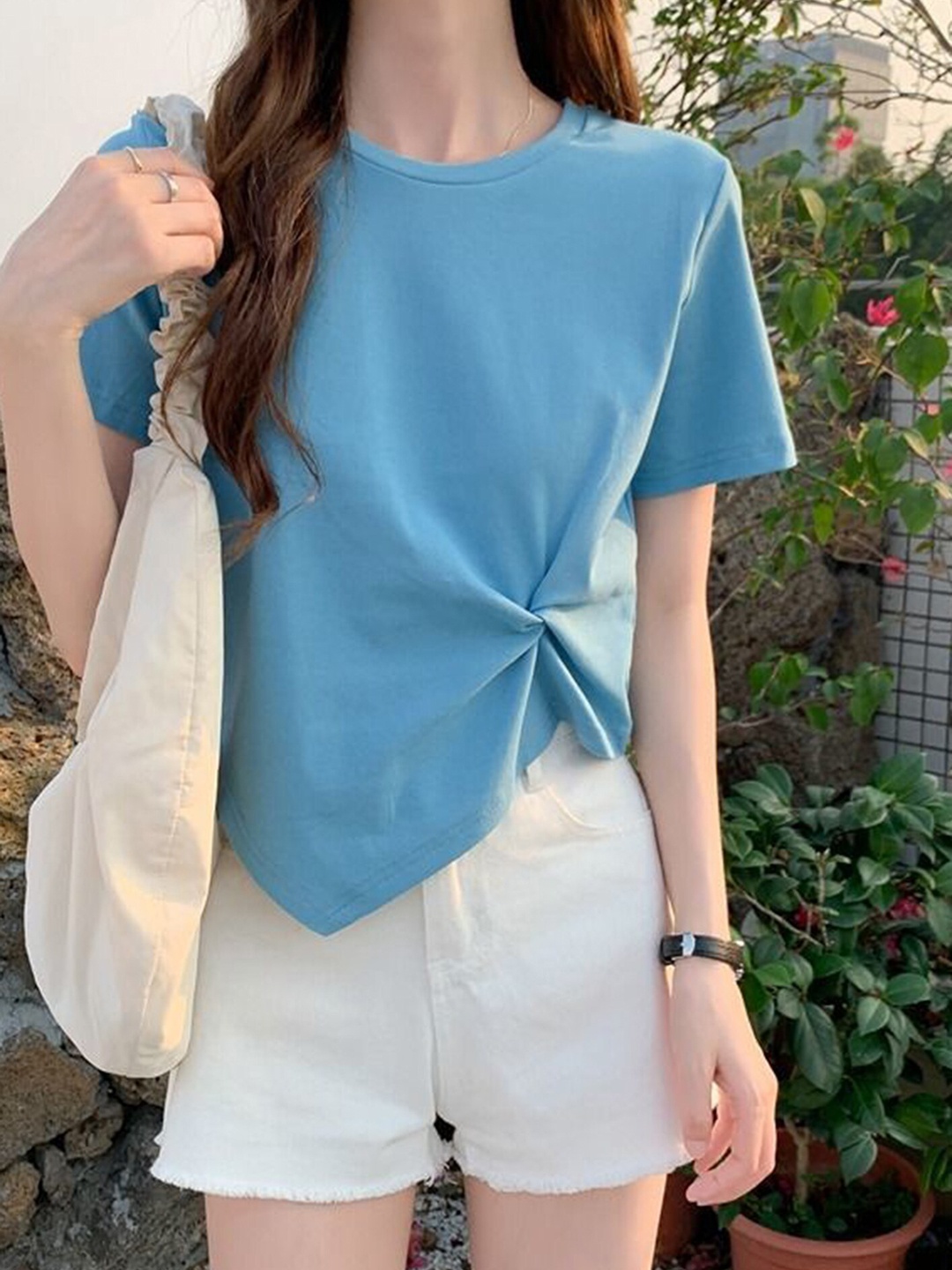 

LULU & SKY Round Neck Regular Top, Blue