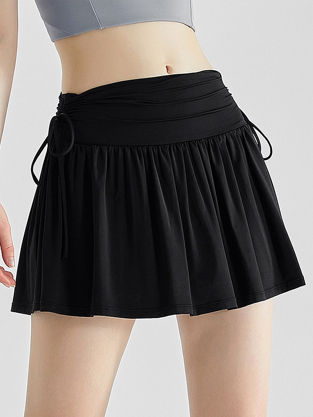 

LULU & SKY Solid Mini Skorts, Black