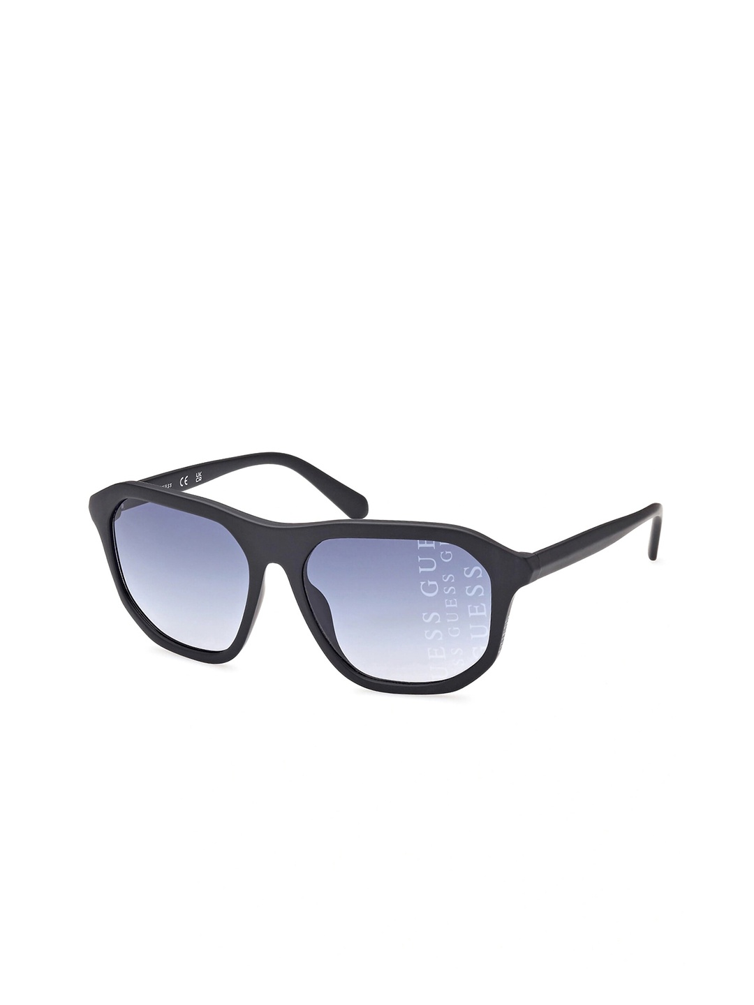 

GUESS Men Square Sunglasses With UV Protected Lens, Black