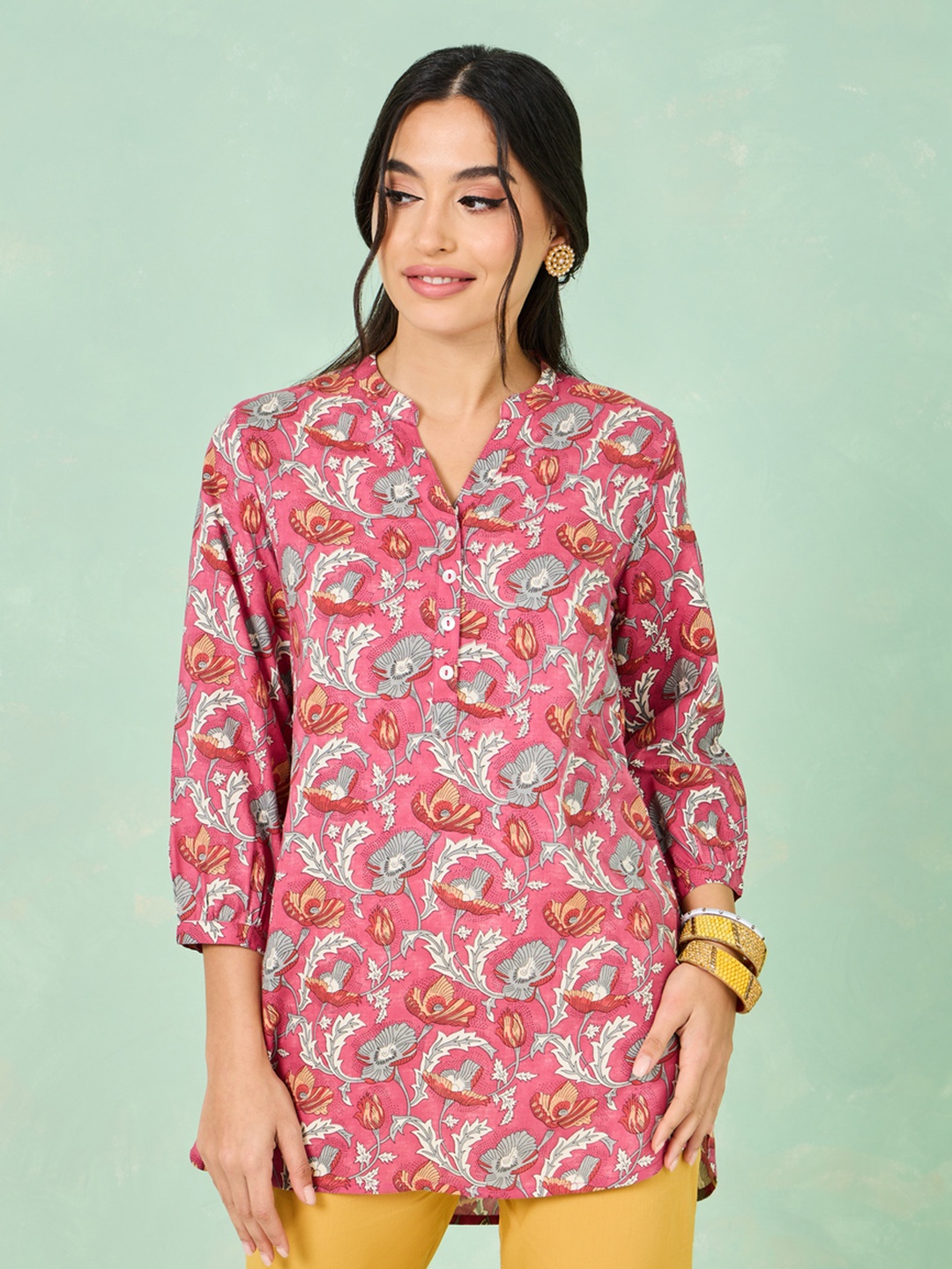 

Styli Pink Floral Printed Mandarin Collar High Low Kurti