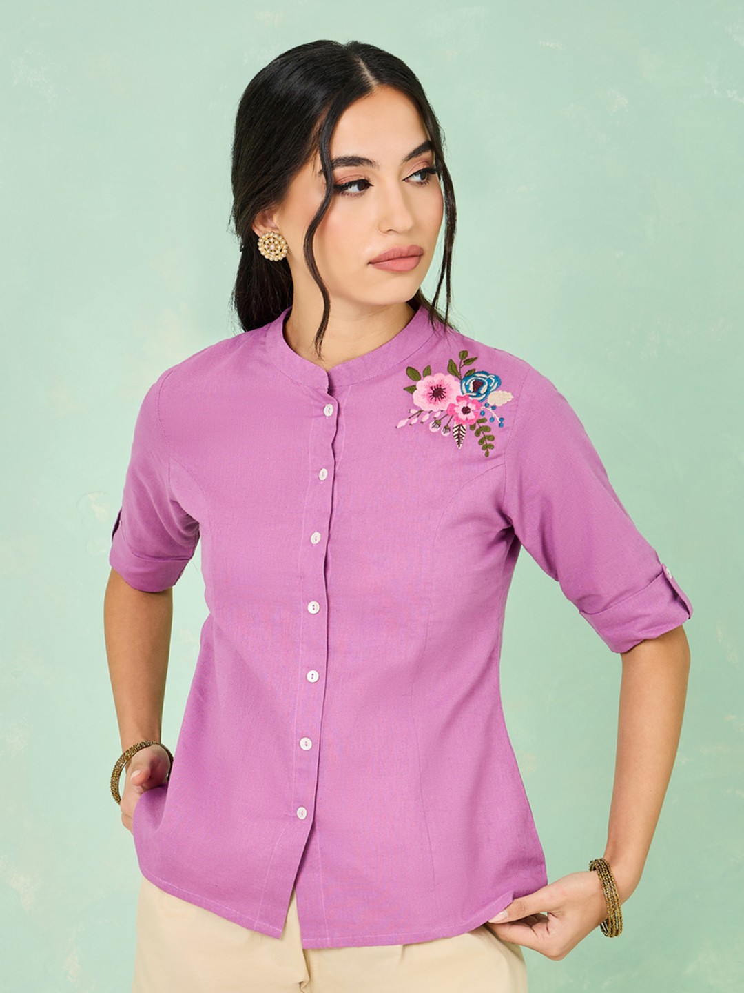 

Styli Floral Embroidered Mandarin Collar Tunic, Pink