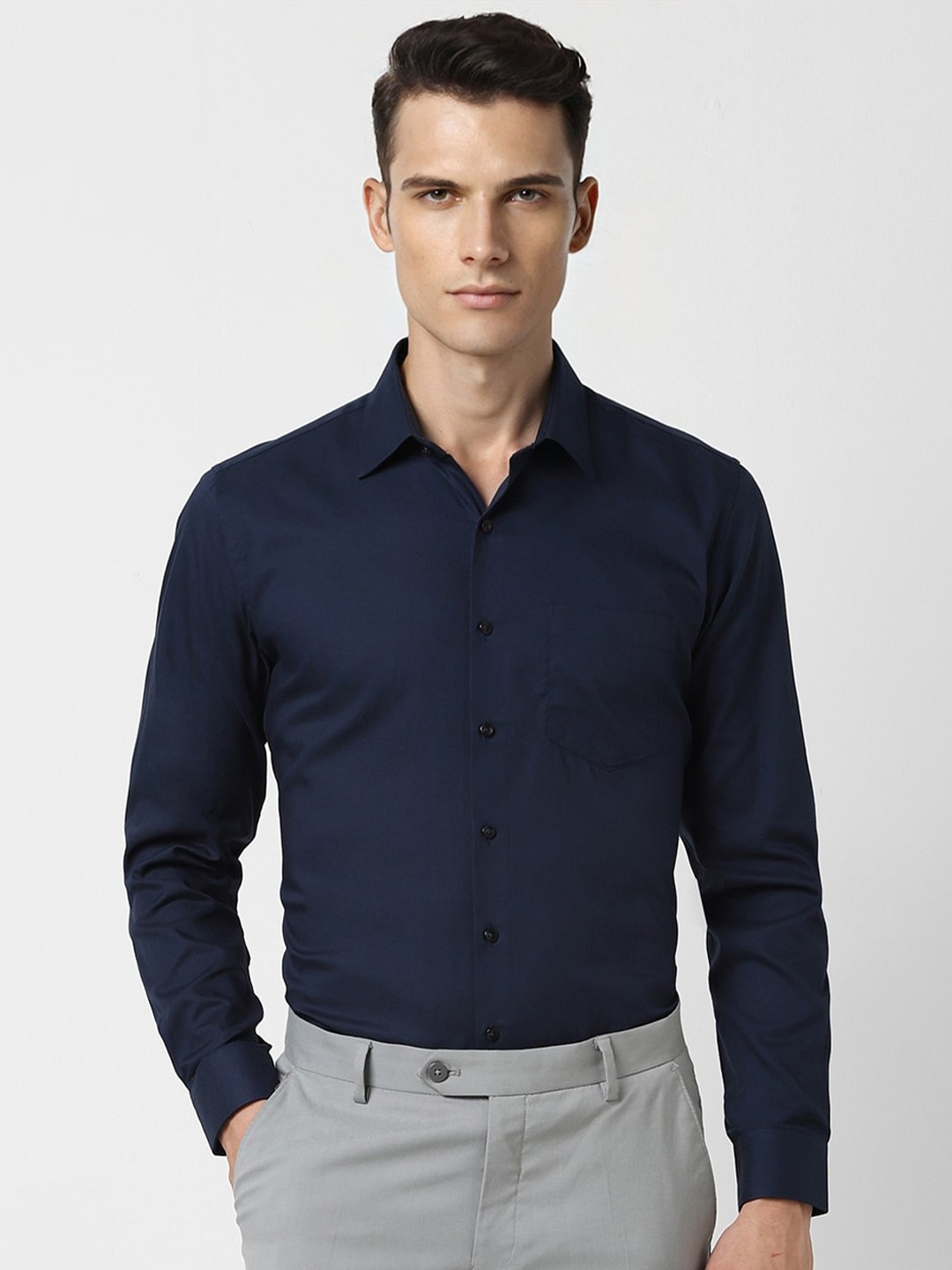 

Van Heusen Slim Fit Self Design Opaque Textured Pure Cotton Formal Shirt, Navy blue