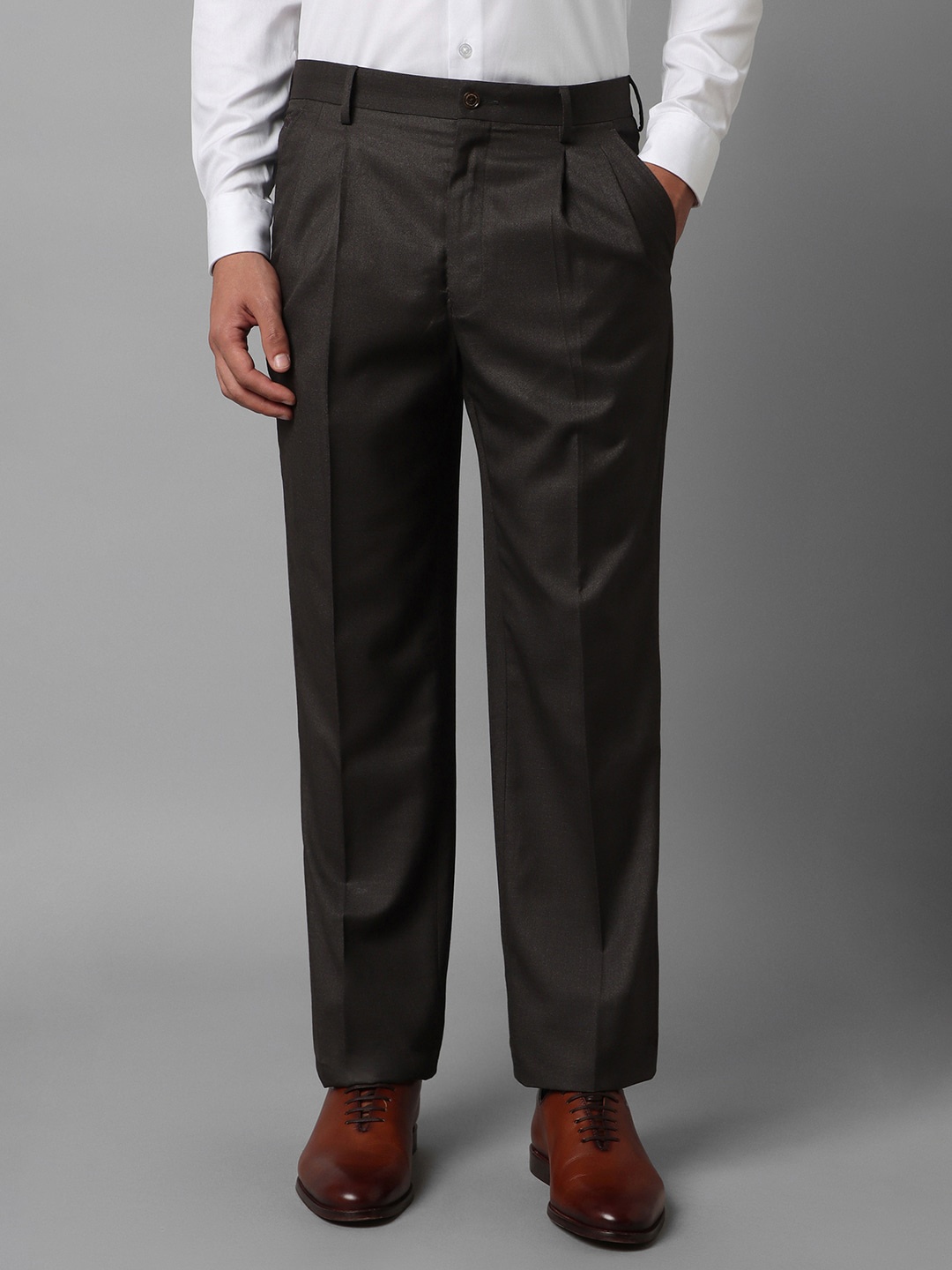 

Louis Philippe Men Pleated Formal Trousers, Grey