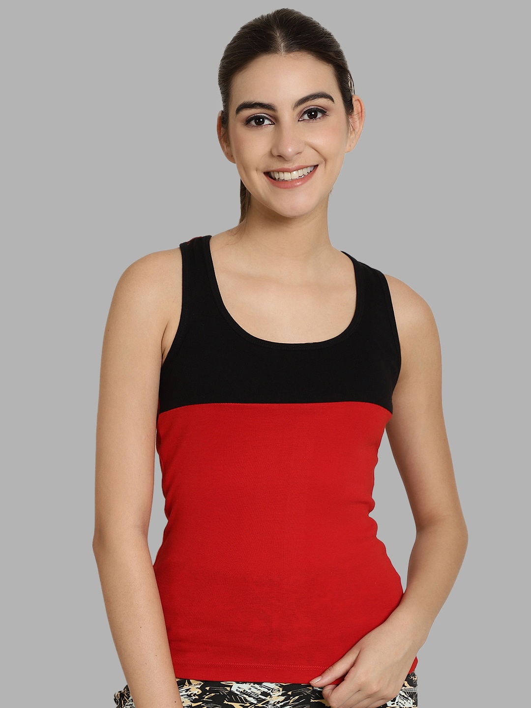 

Friskers Colourblocked Cotton Tank Top, Black