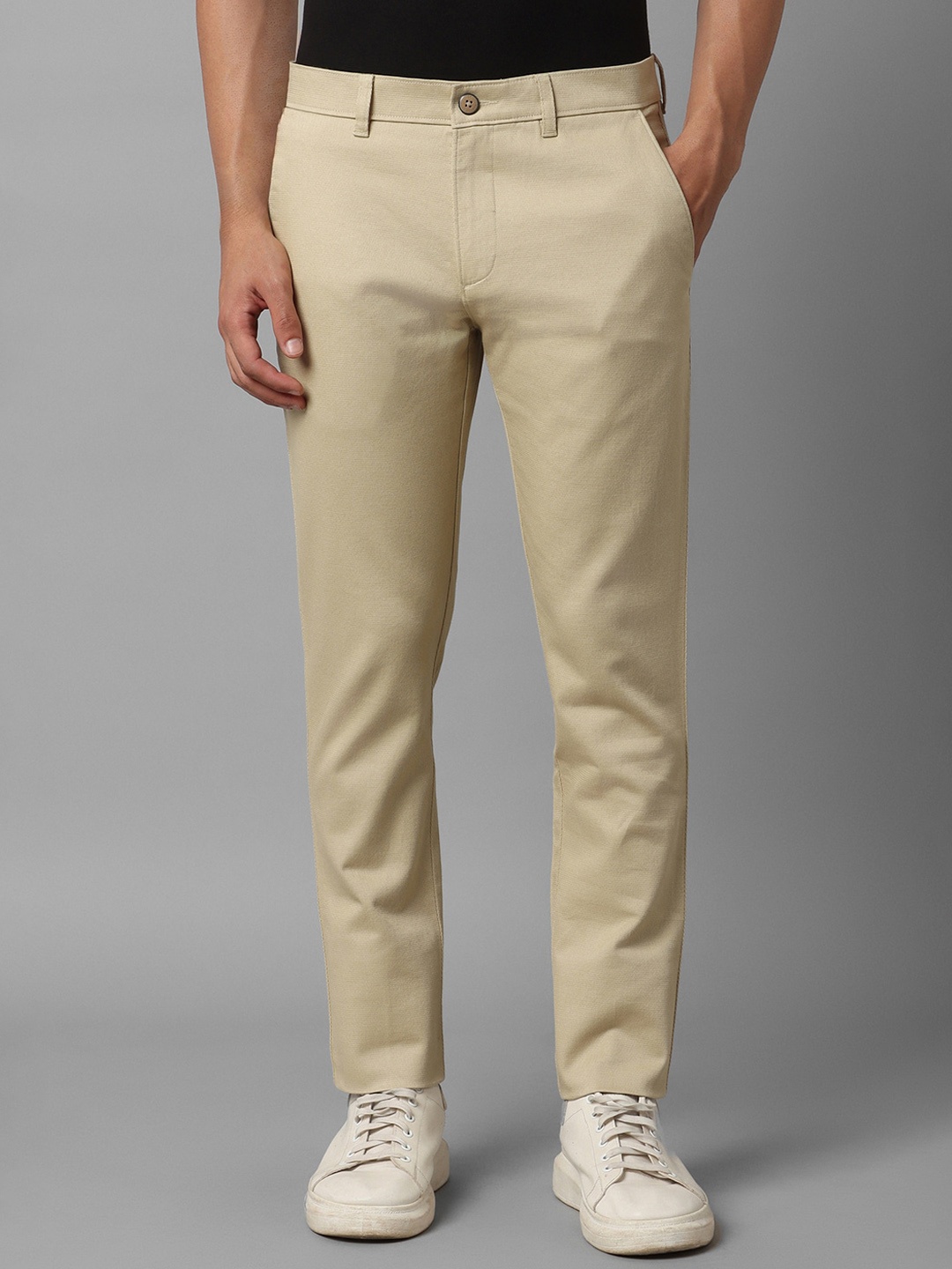 

Louis Philippe Sport Men Textured Self Design Slim Fit Regular Trousers, Beige