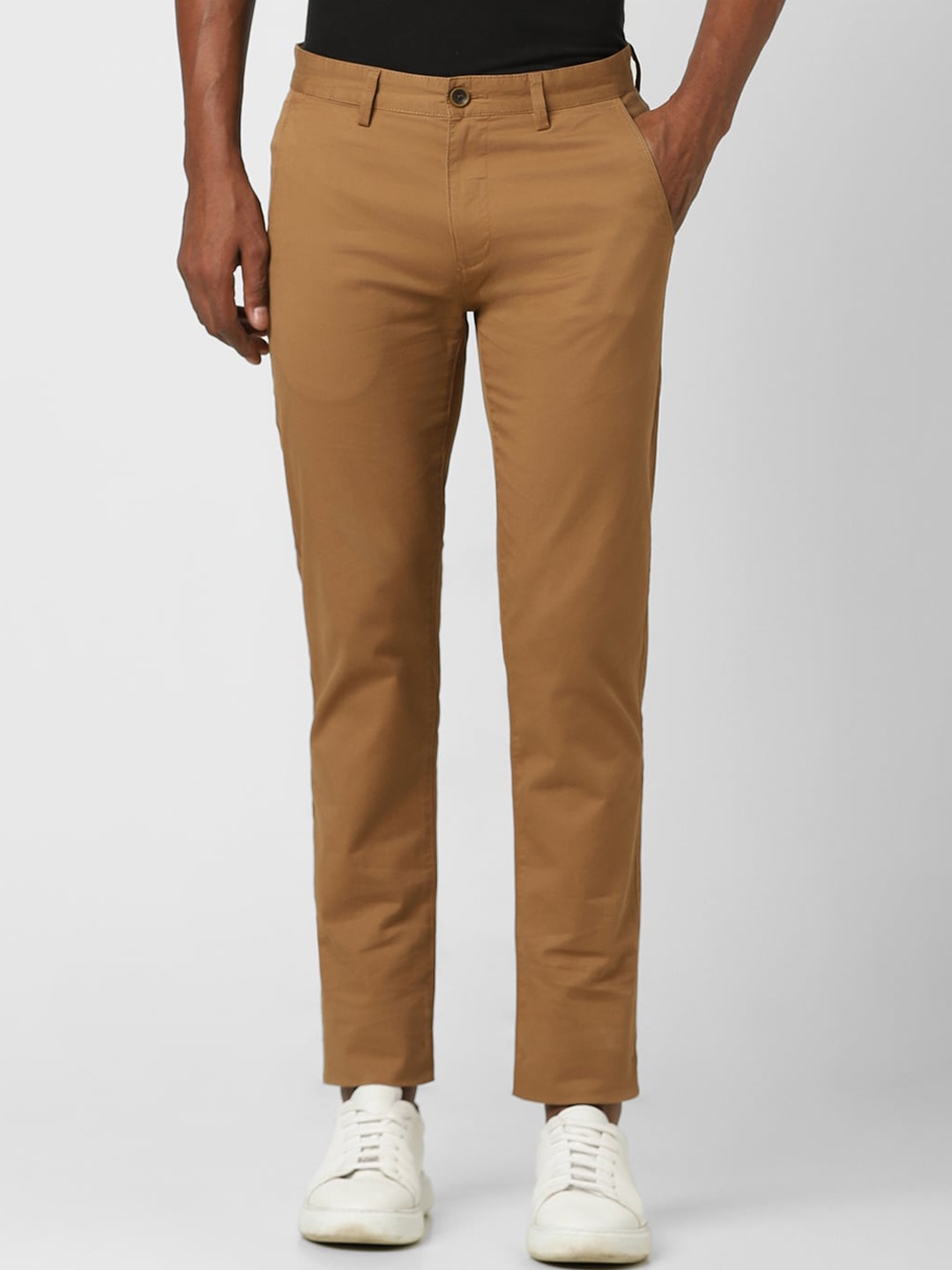 

PETER ENGLAND UNIVERSITY Men Slim Fit Mid-Rise Flat-Front Trousers, Brown