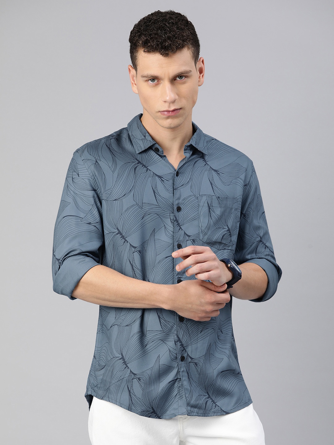 

VASTRADO Men Classic Slim Fit Floral Printed Casual Shirt, Blue