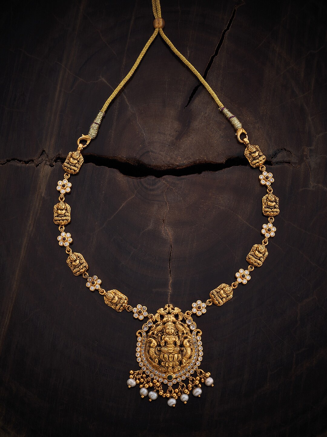 

Kushal's Fashion Jewellery Gold Plated Necklace