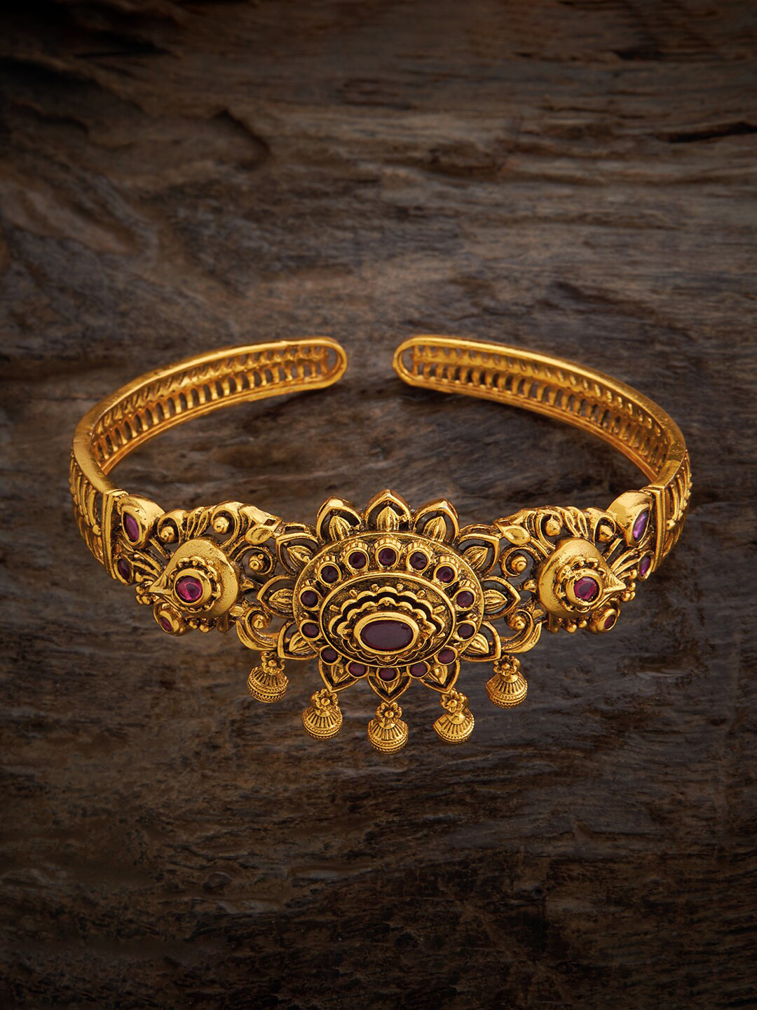 

Kushal's Fashion Jewellery Gold-Plated Armlet