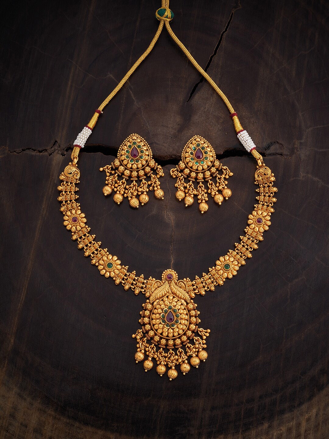 

Kushal's Fashion Jewellery Gold-Plated Stone-Studded Necklace & Earrings