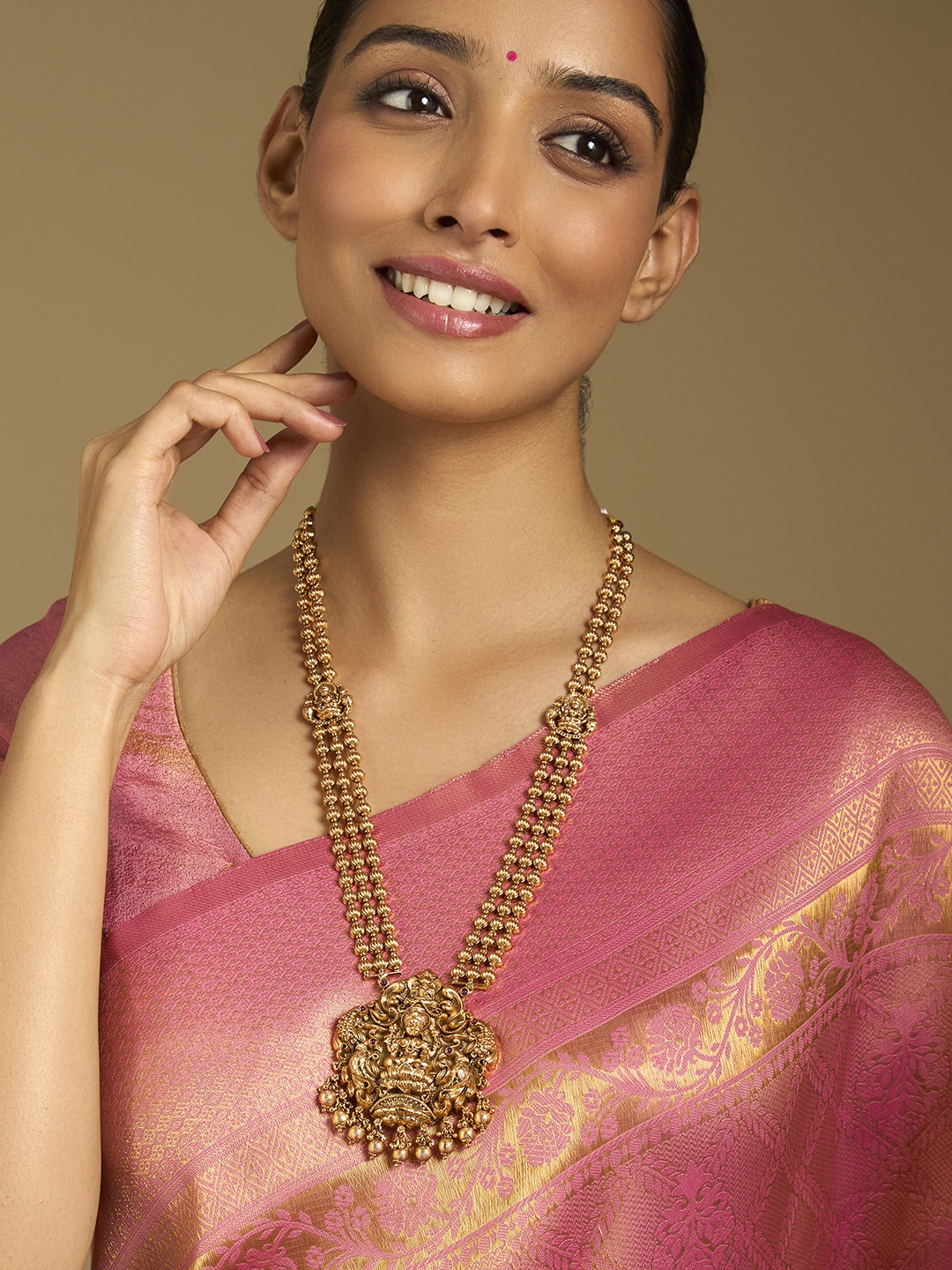 

Kushal's Fashion Jewellery Gold-Plated Antique Necklace