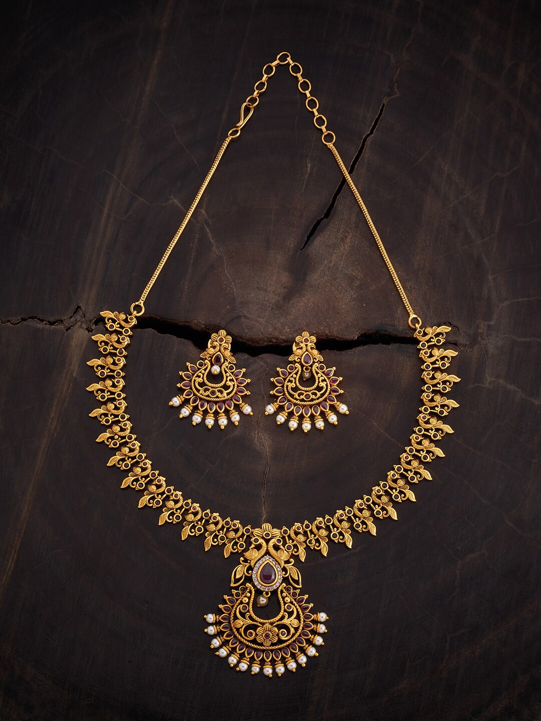 

Kushal's Fashion Jewellery Gold-Plated Artificial Stones and Beads Jewellery Set