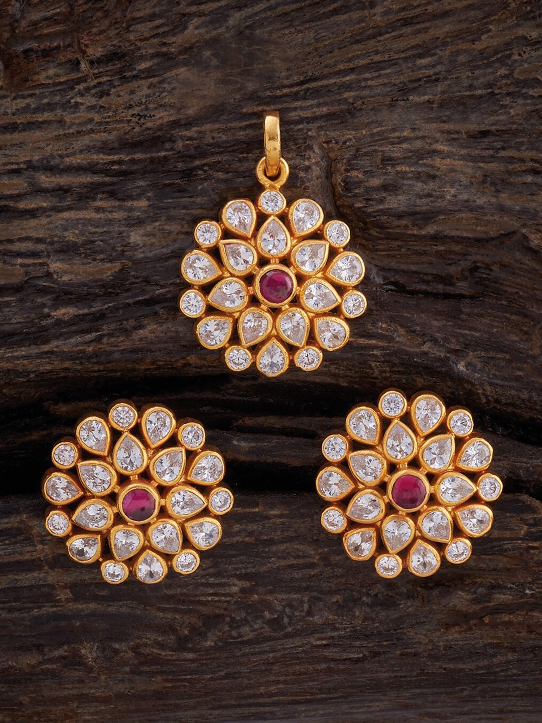 

Kushal's Fashion Jewellery 92.5 Pure Silver Gold Plated Jewellery Set