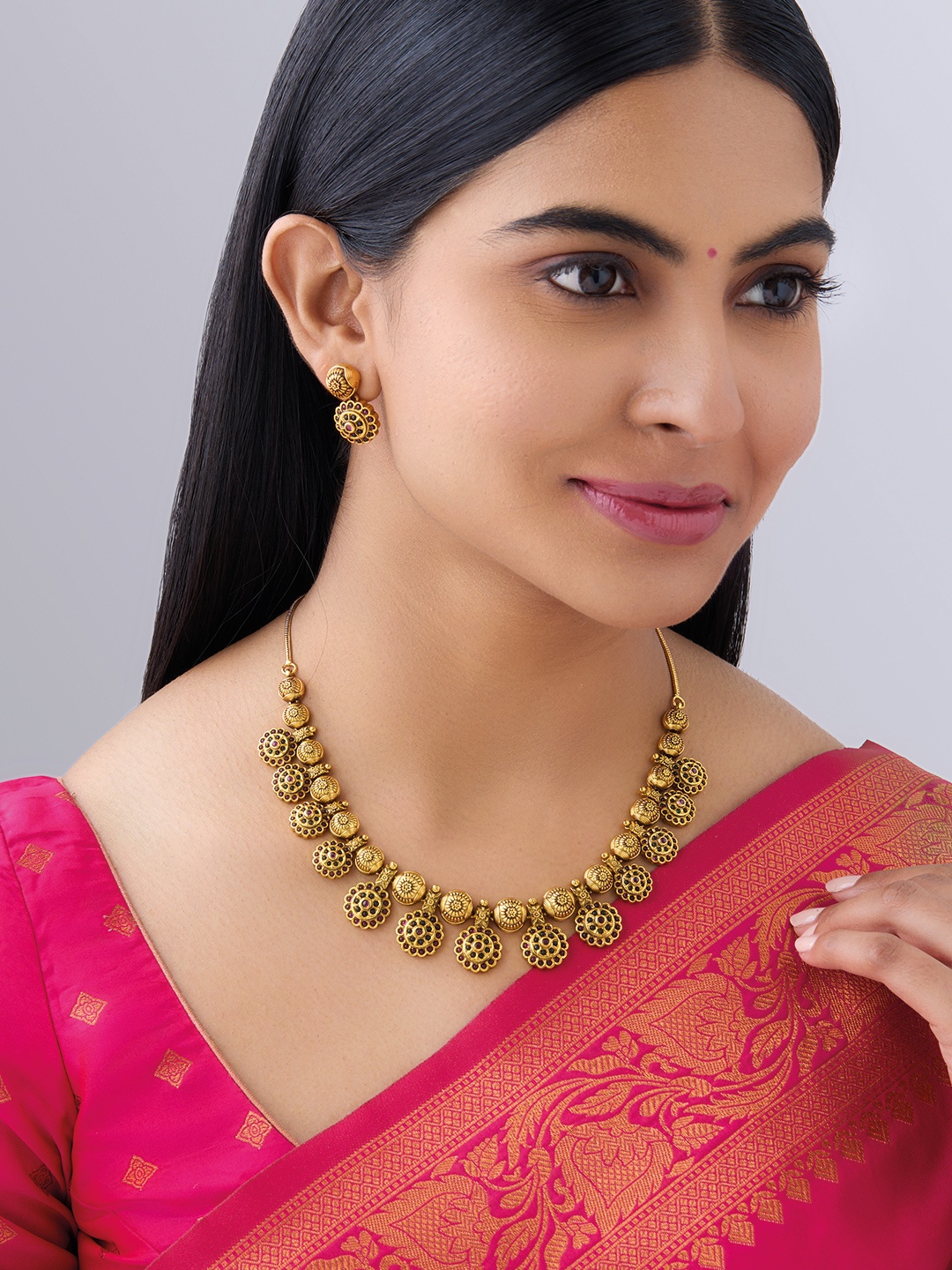 

Kushal's Fashion Jewellery Gold-Plated Stones-Studded Ethnic Jewellery Set