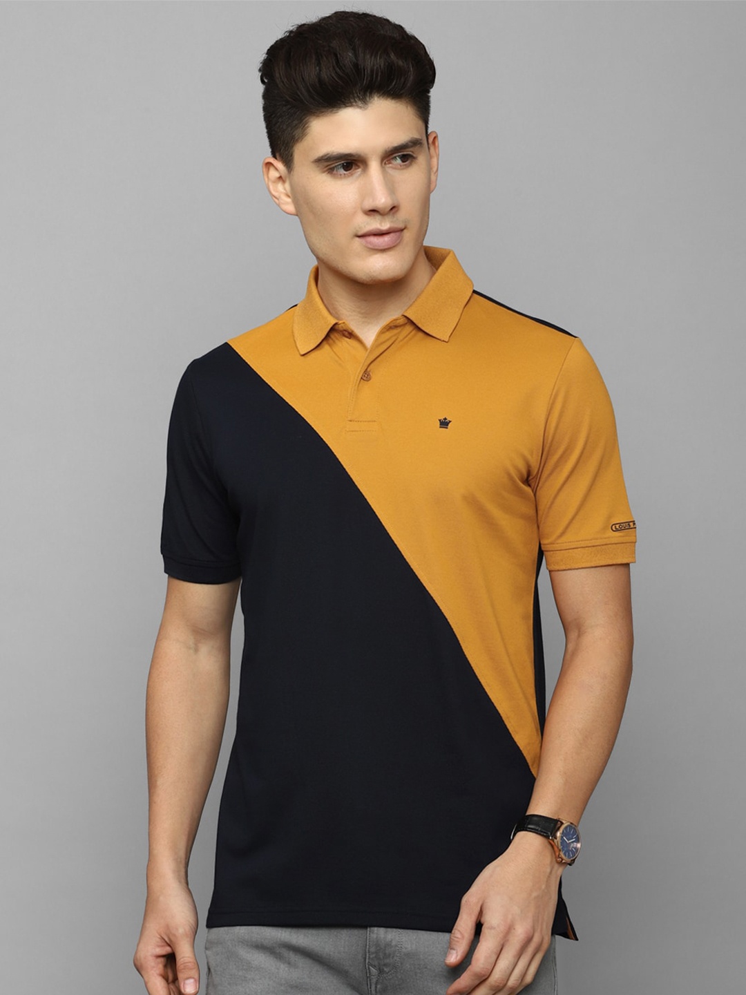 

Louis Philippe Colourblocked Polo Collar Cotton T-shirt, Black