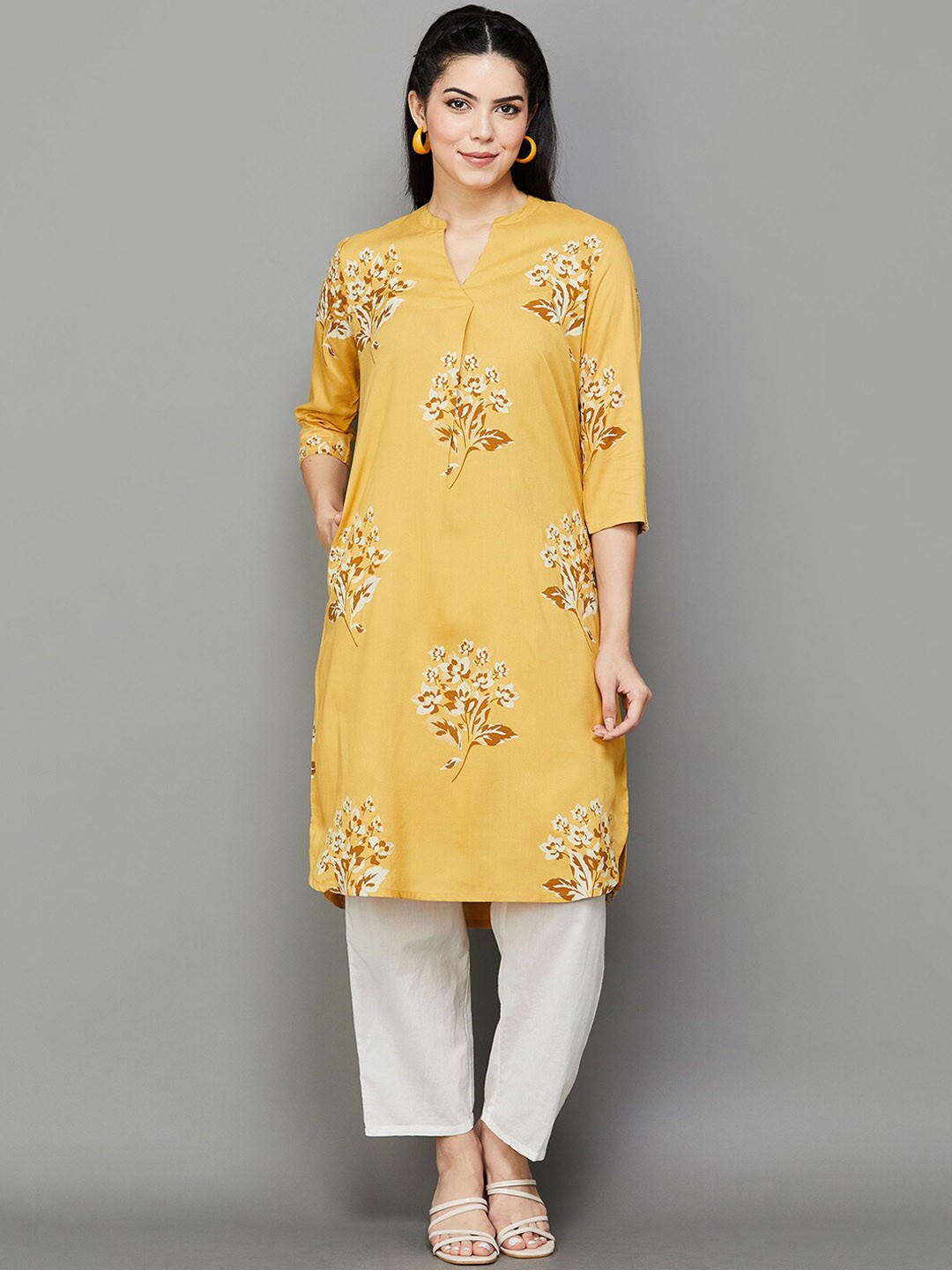 

Melange by Lifestyle Floral Printed A-Line Kurta, Mustard