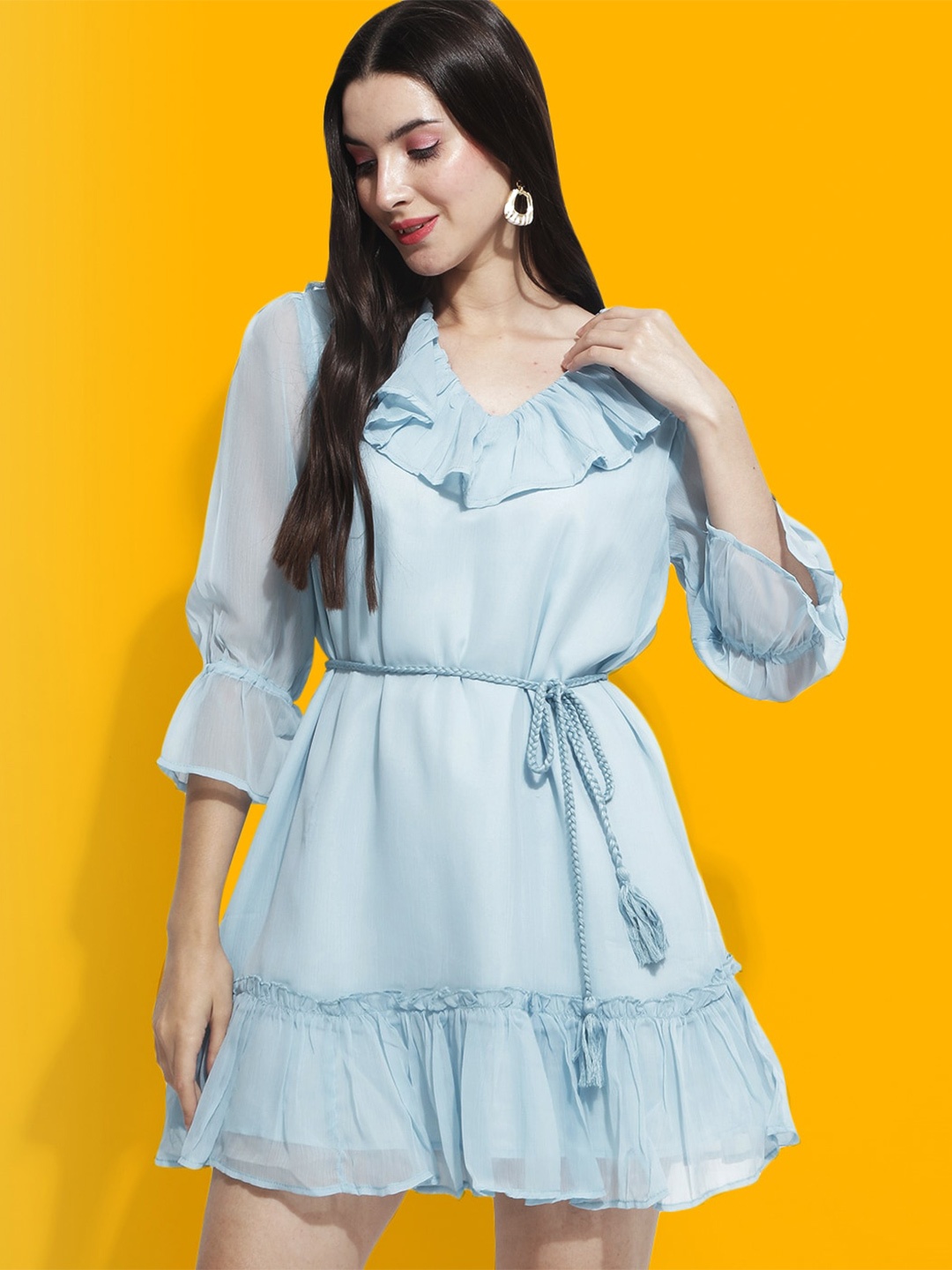 

Mast & Harbour Blue Bell Sleeve Fit & Flare Dress