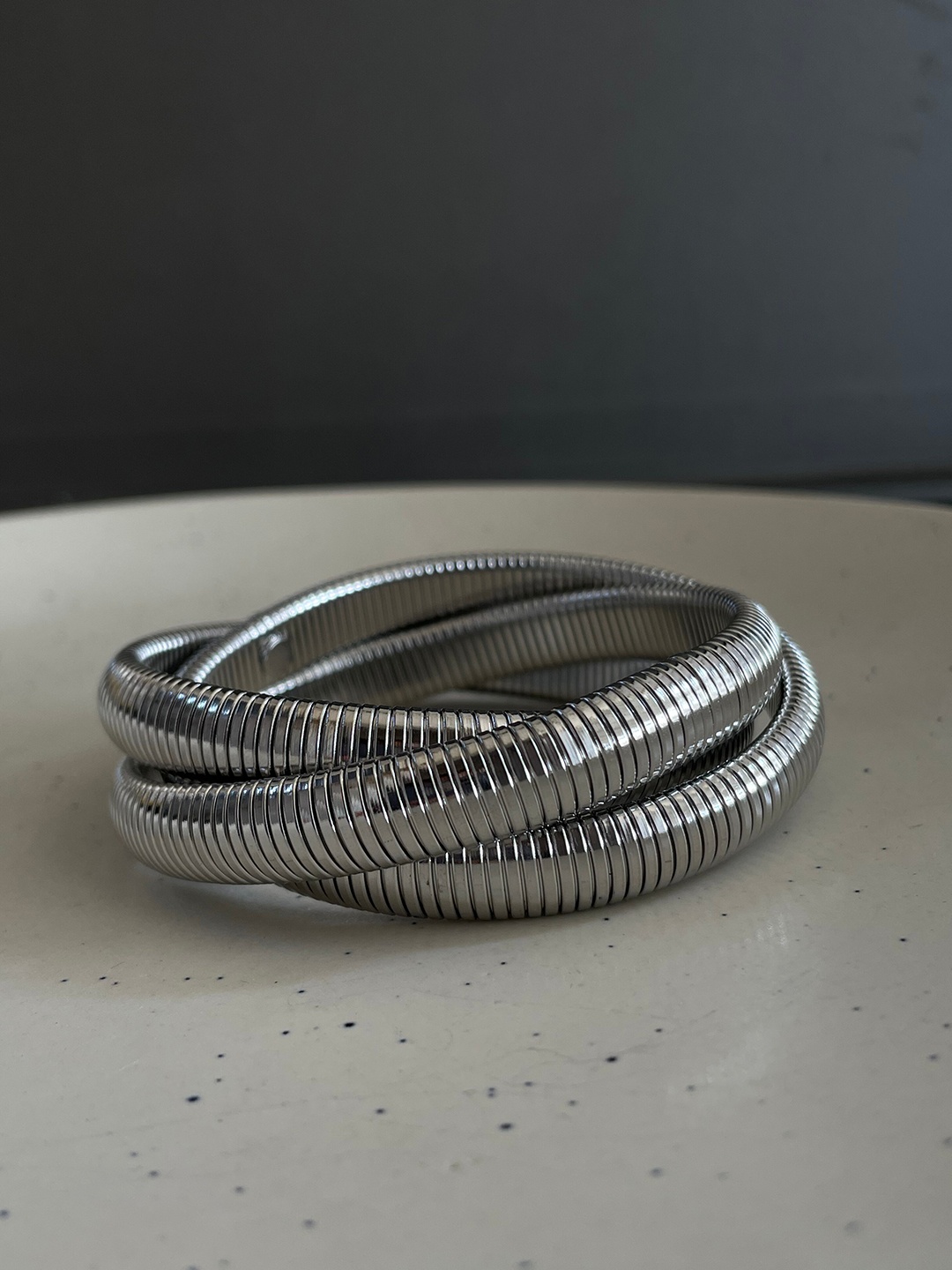 

ISHKAARA Women Stack of 3 Gold-Plated Coiled Elasticated Bracelet, Silver