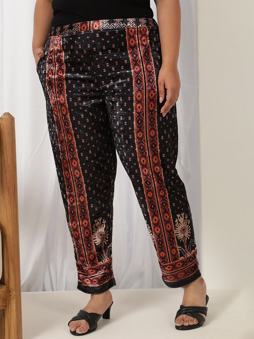 

Amydus Women Plus Size Ethnic Motifs Printed Trouser, Black