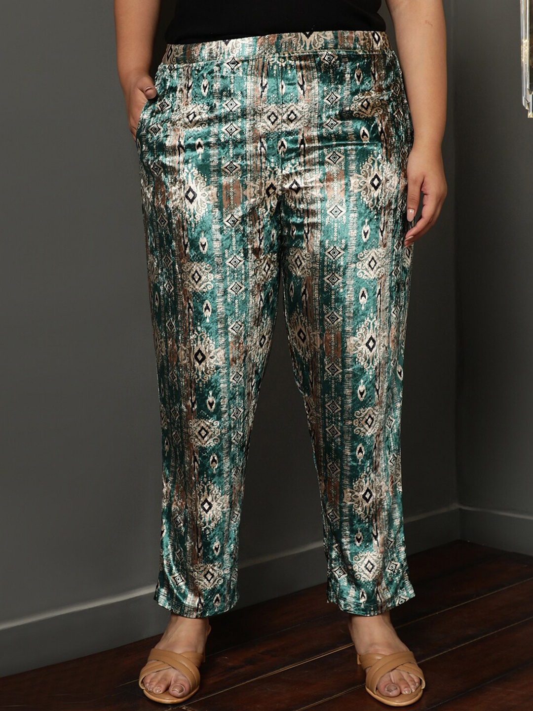 

Amydus Women Plus Size Ethnic Motifs Printed Trouser, Green