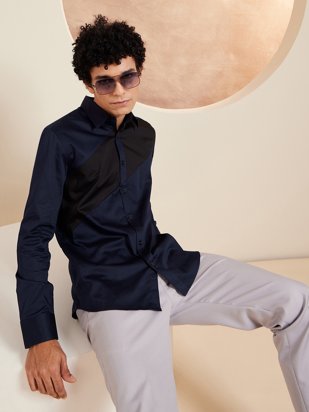 

DENNISON Smart Colorblocked Cotton Casual Shirt, Navy blue