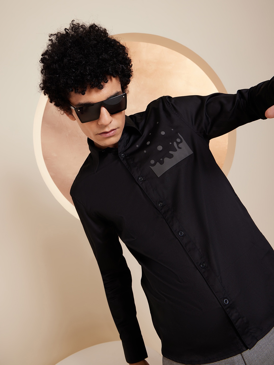 

DENNISON Smart Abstract Printed Spread Collar Long Sleeve Cotton Shirt, Black