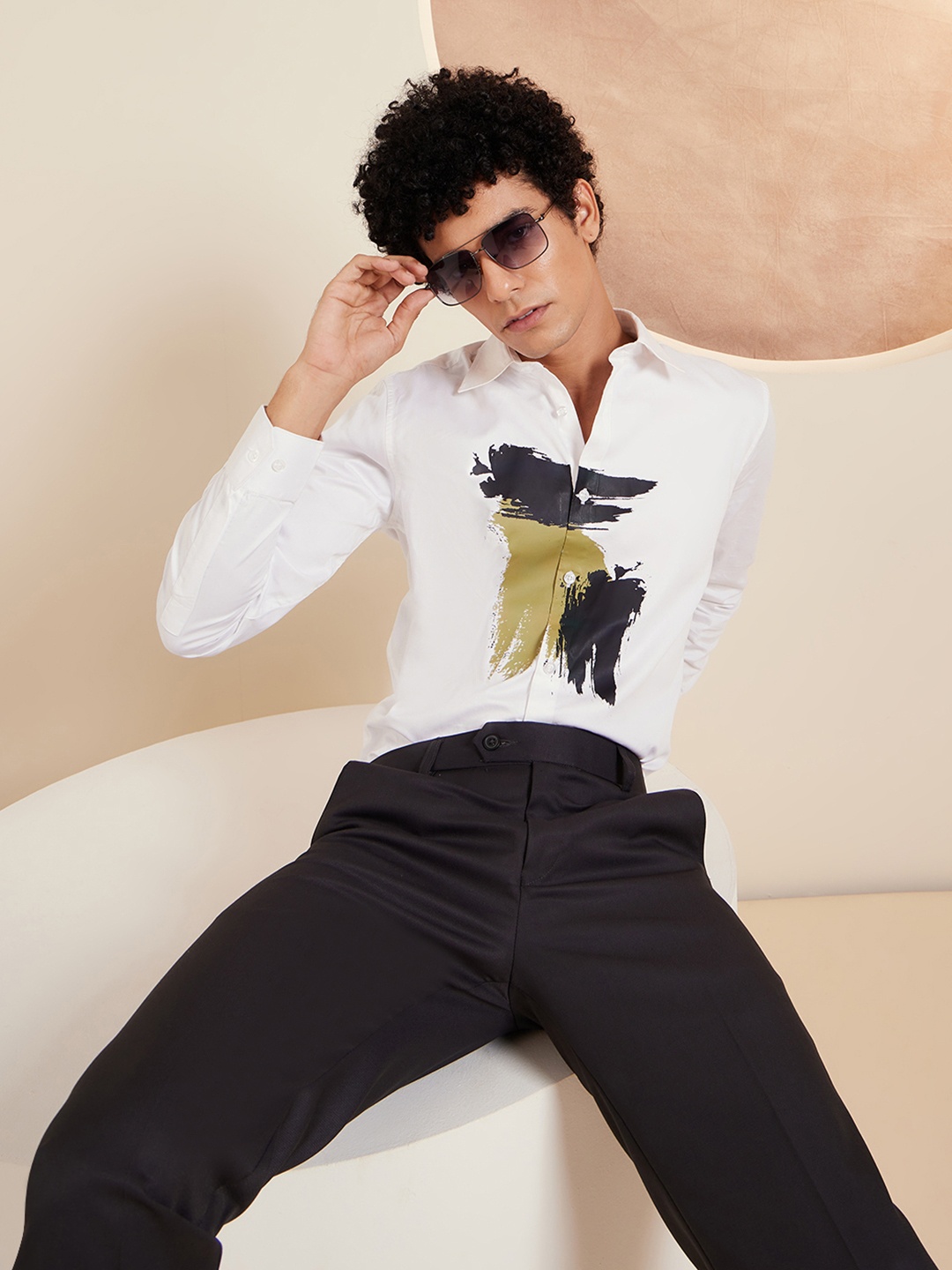 

DENNISON Smart Abstract Printed Spread Collar Long Sleeve Cotton Shirt, White