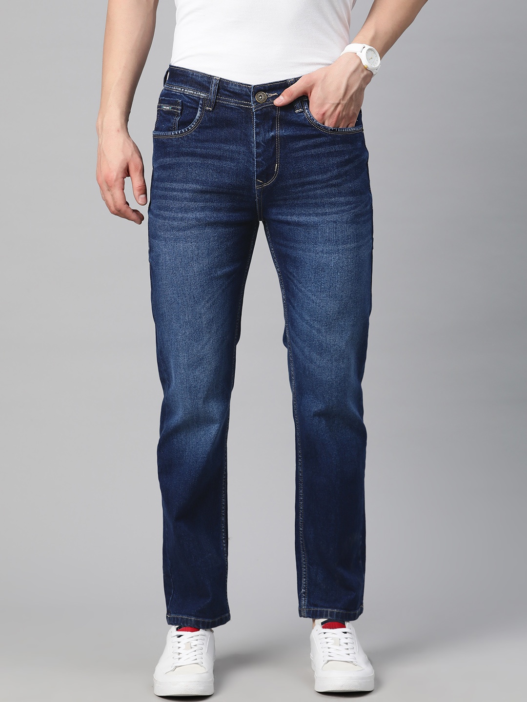 

Rodamo Men Straight Fit Light Fade Stretchable Jeans, Navy blue