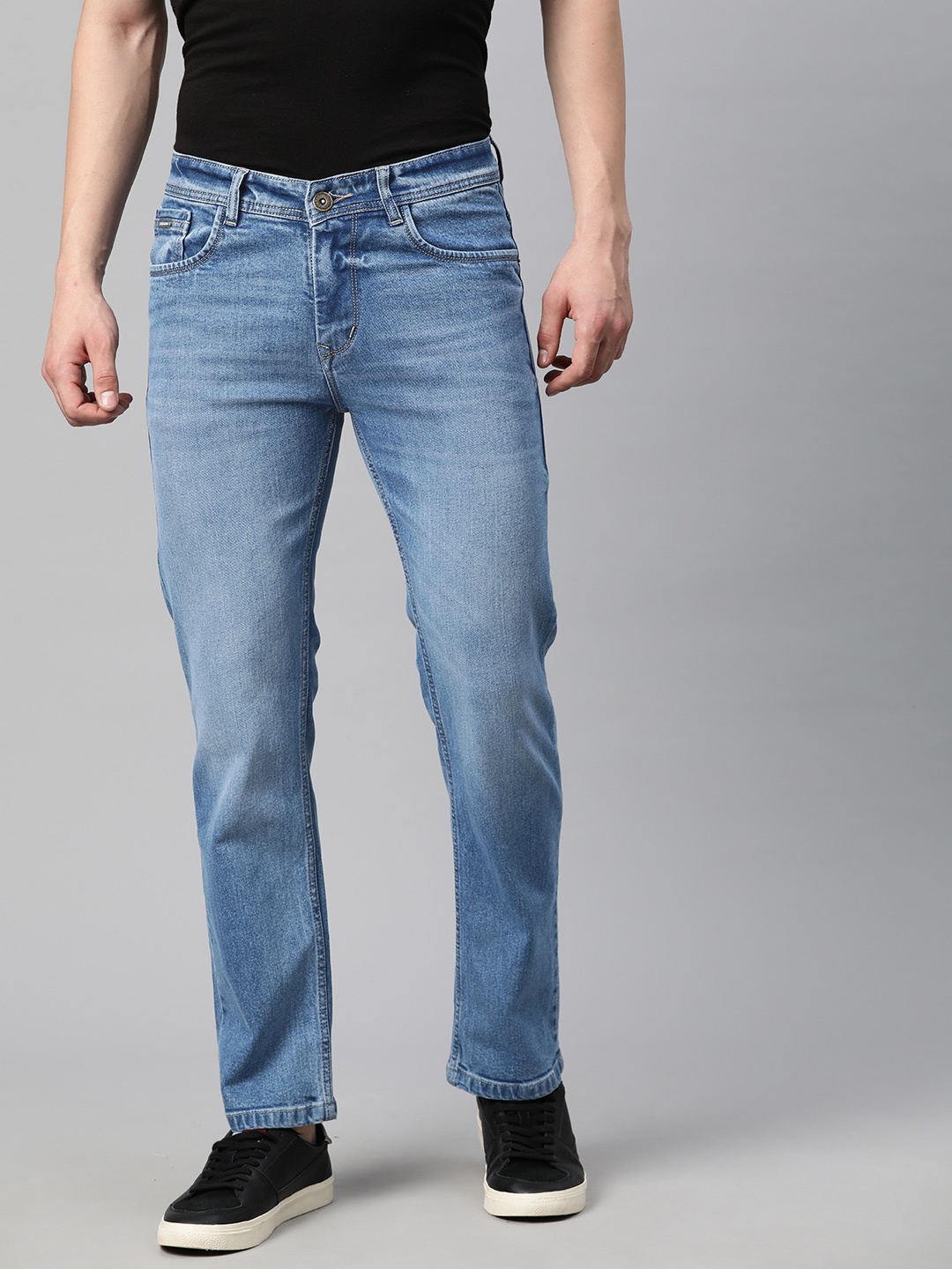 

Rodamo Men Straight Fit Light Fade Stretchable Jeans, Blue