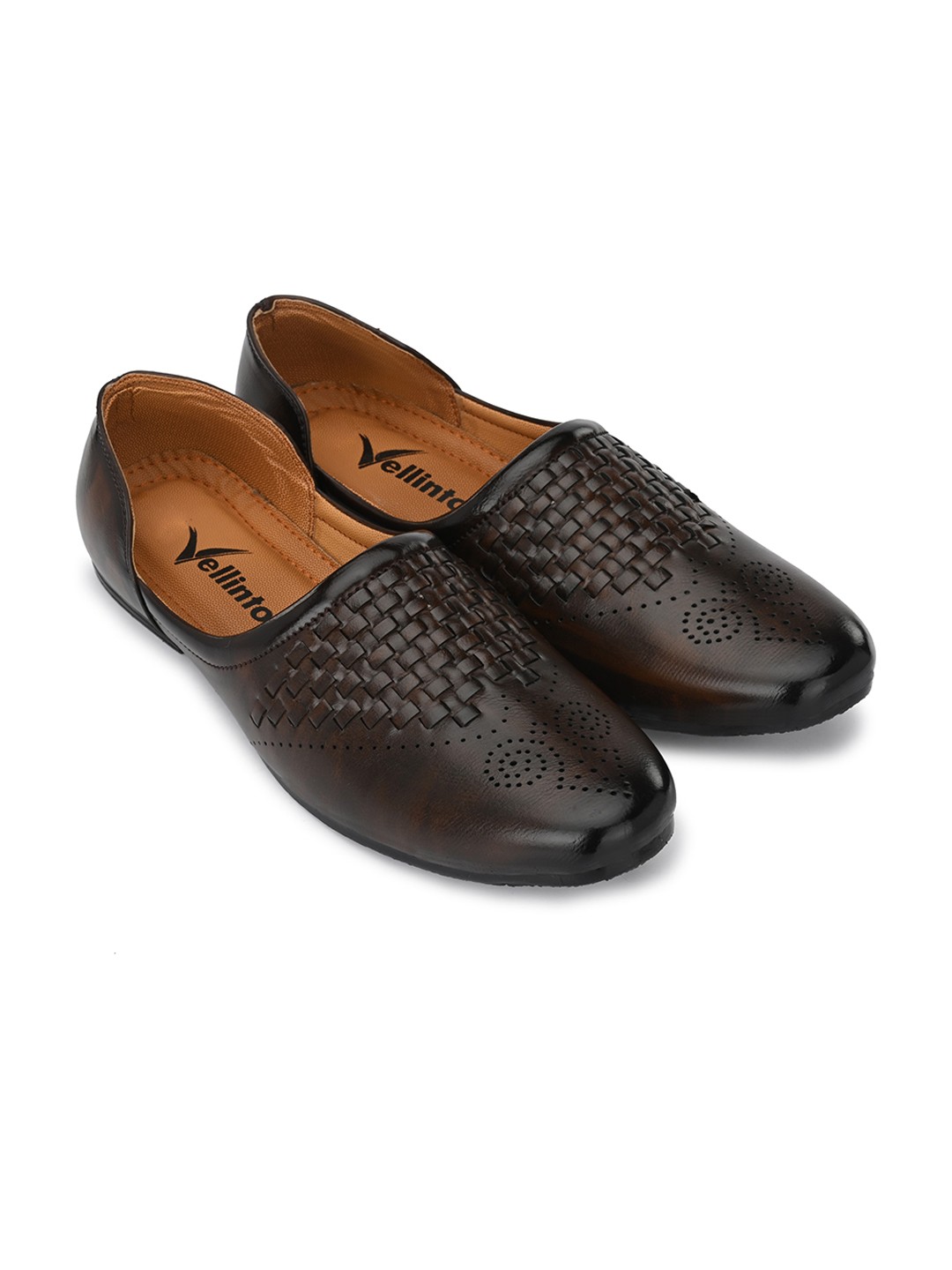 

Vellinto Men Tribal Perforated Lightweight Mojaris, Brown