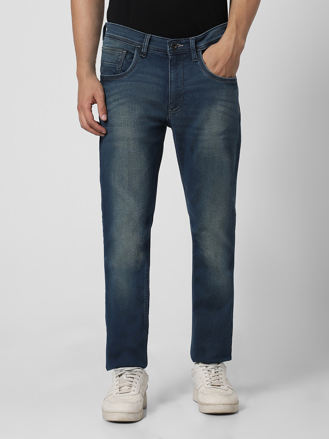 

V Dot Men Slim Fit Heavy Fade Mid Rise Stretchable Jeans, Navy blue
