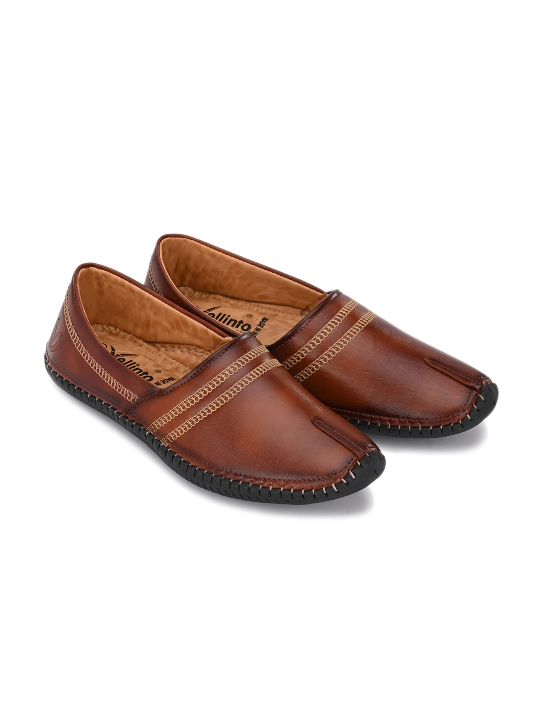 

Vellinto Men Delight Stitch Detail Lightweight Mojaris, Tan