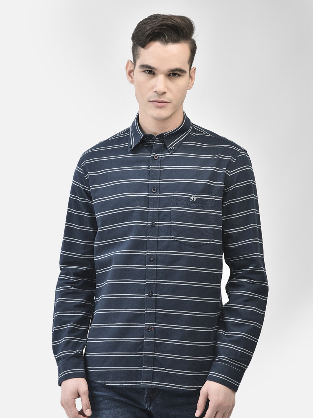 

Crimsoune Club Slim Fit Horizontal Striped Pure Cotton Casual Shirt, Navy blue