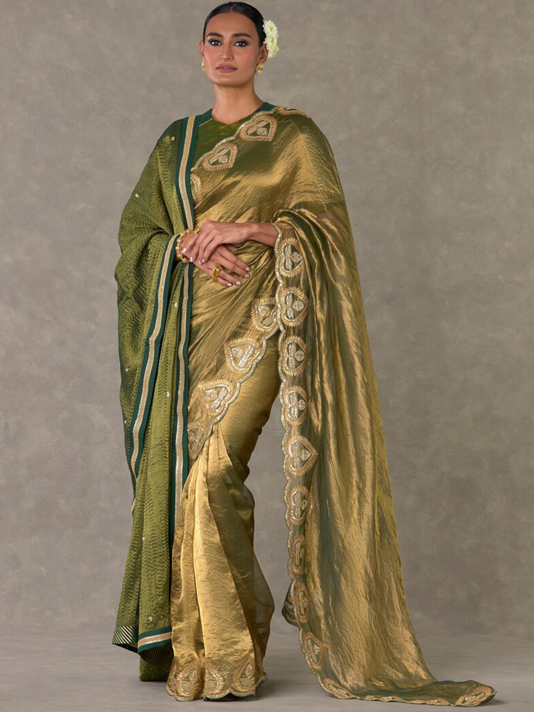 

Masaba Embroidered Tissue Saree, Green