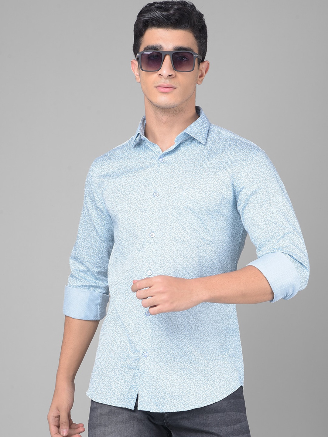 

Crimsoune Club Slim Fit Abstract Printed Pure Cotton Casual Shirt, Blue