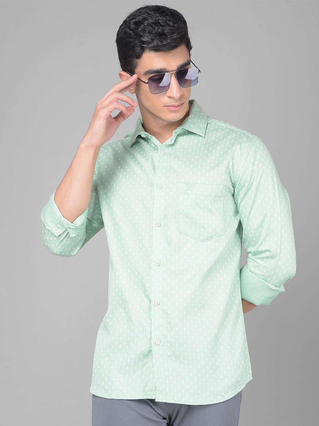 

Crimsoune Club Micro Ditsy Printed Slim Fit Cotton Casual Shirt, Green