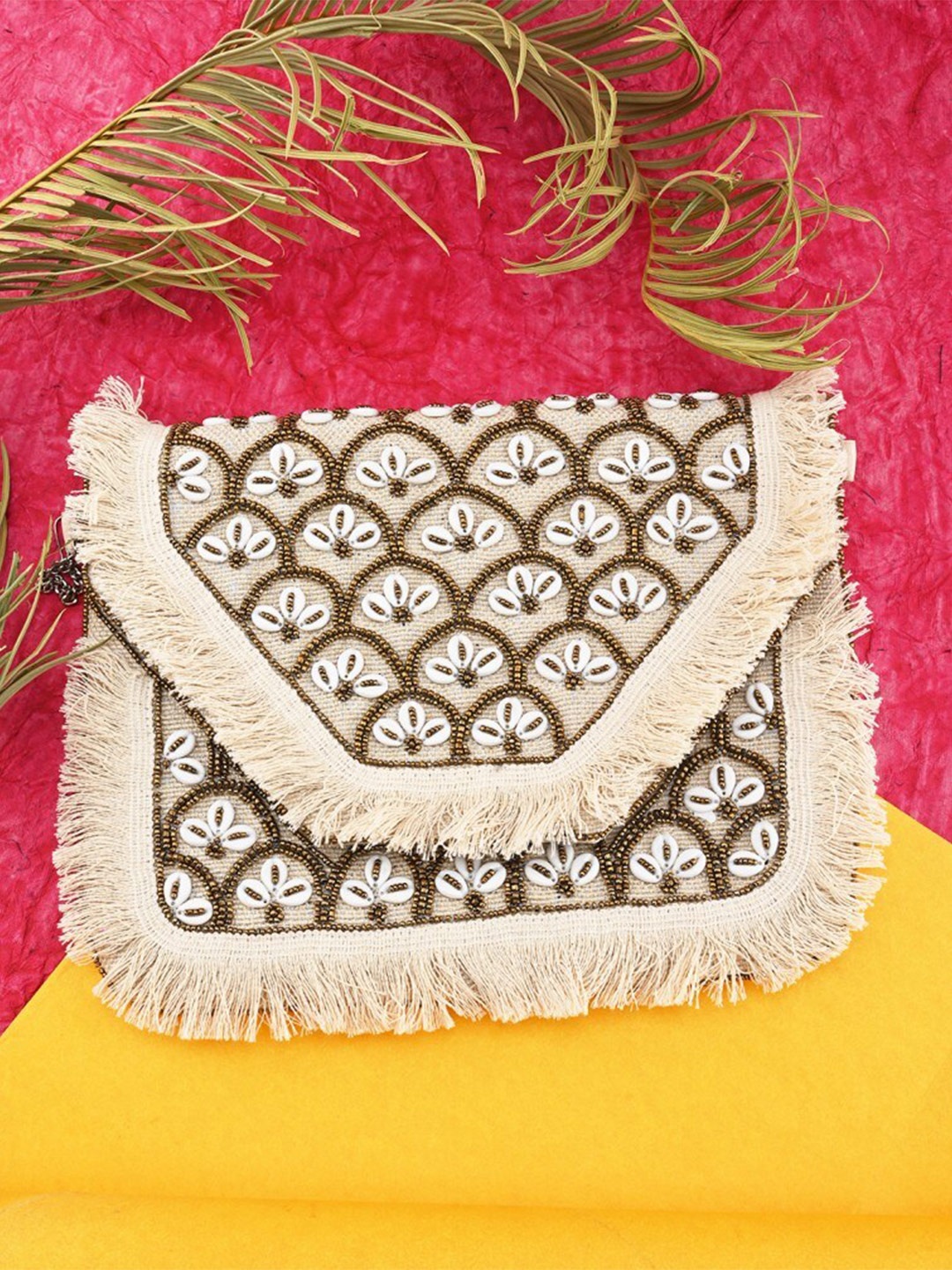 

gaura pakhi Embellished Envelope Clutch, Off white