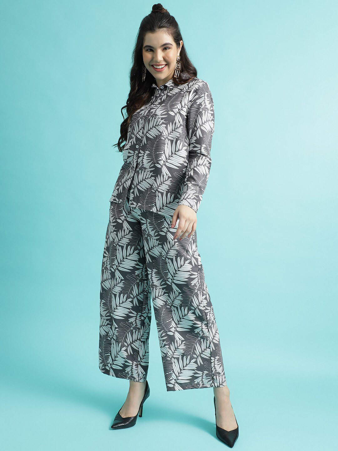 

J Turritopsis Tropical Printed Shirt Collar Long Sleeves Shirt & Palazzo, Grey