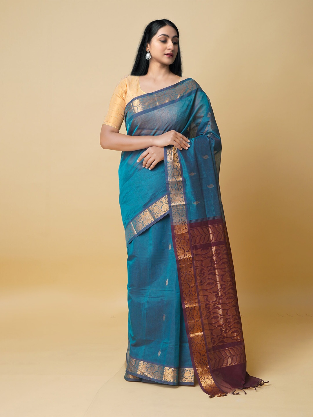 

Unnati Silks Ethnic Motifs Woven Design Zari Silk Cotton Gadwal Saree, Blue