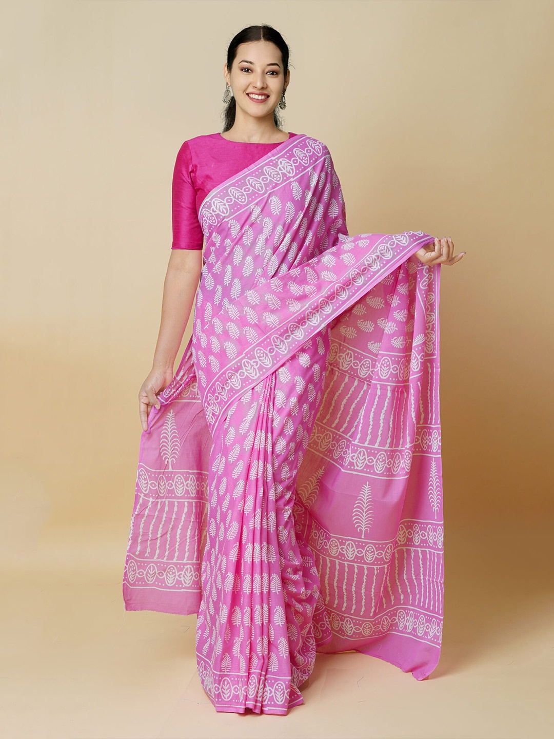 

Unnati Silks Ethnic Motifs Block Printed Mulmul Pure Cotton Saree, Pink