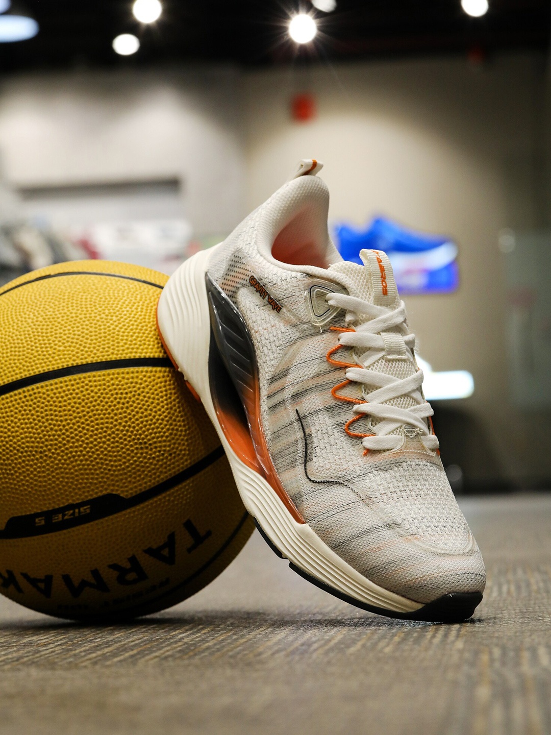 

ABROS TURBO Mesh Running Shoes, Off white