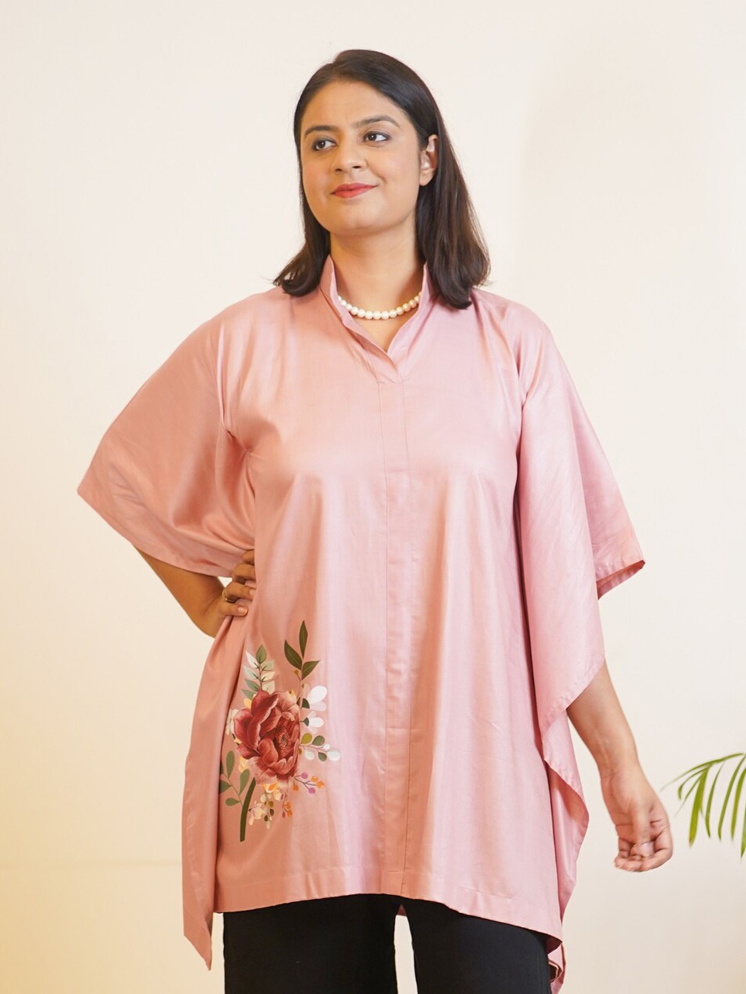 

LetsDressUp Floral Printed Mandarin Collar Flared Sleeves Kaftan Kurti, Pink