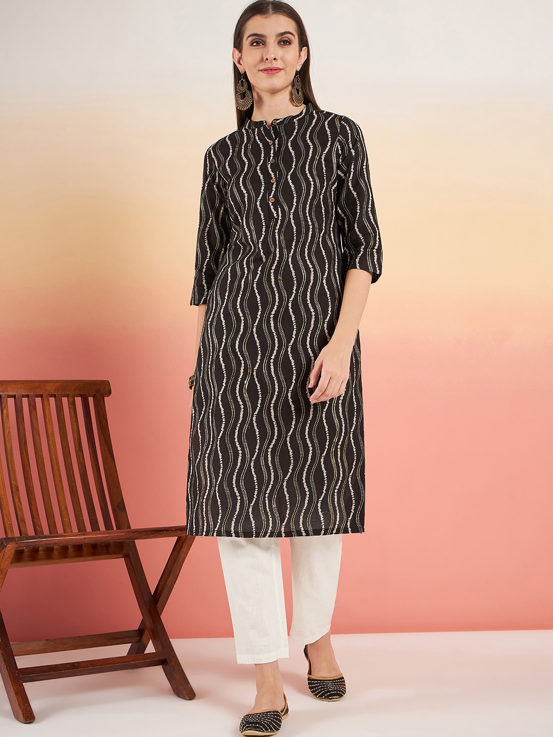 

Sangria Abstract Printed Pure Cotton Straight Kurta, Black